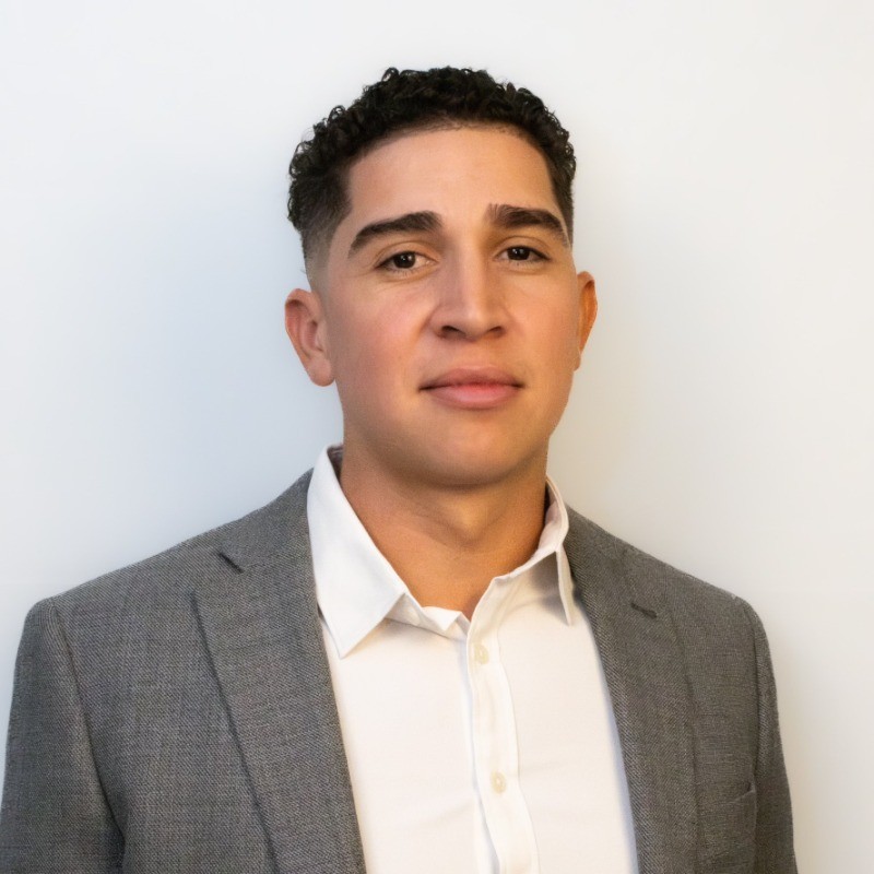 Roberto Leon profile photo